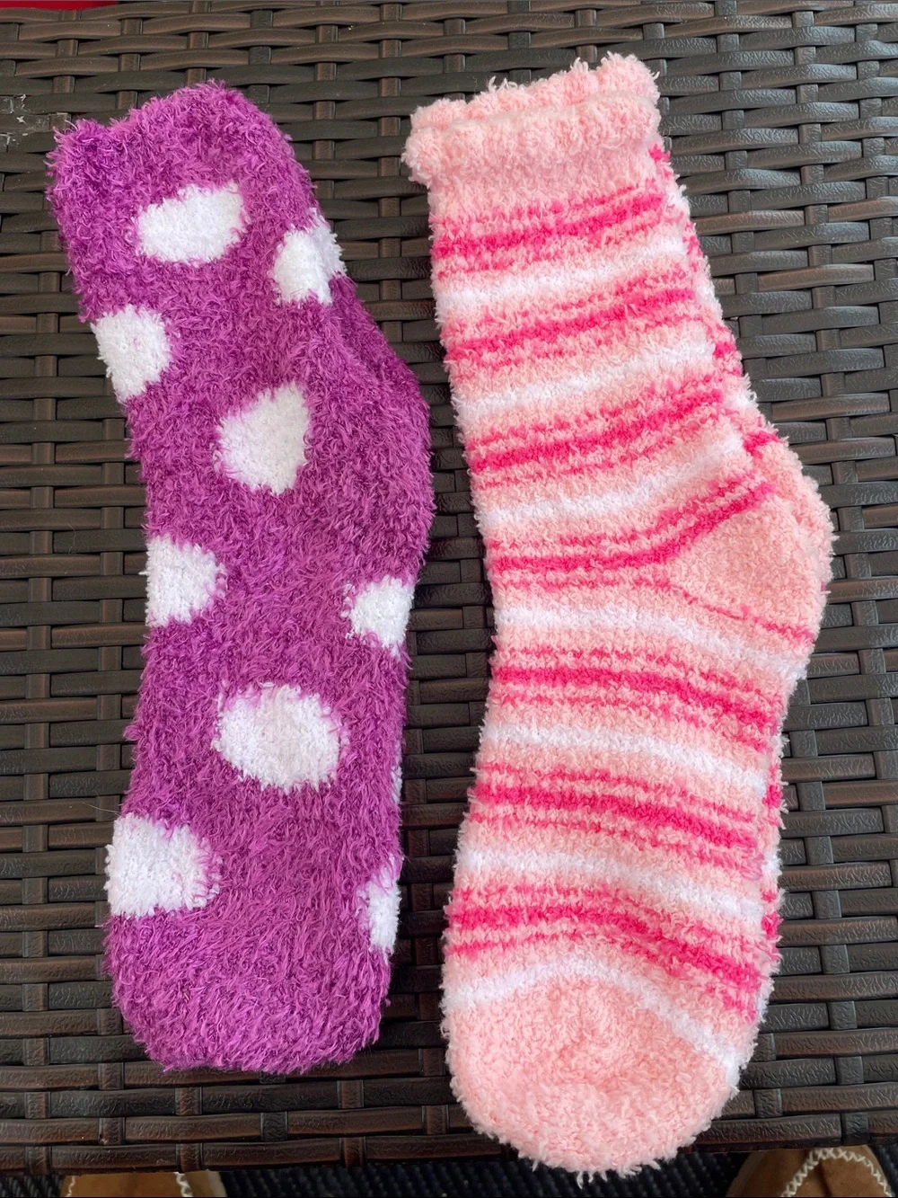 Cozy Fuzzy Heart & Stripe Socks - Pink and Purple Sz 9-11